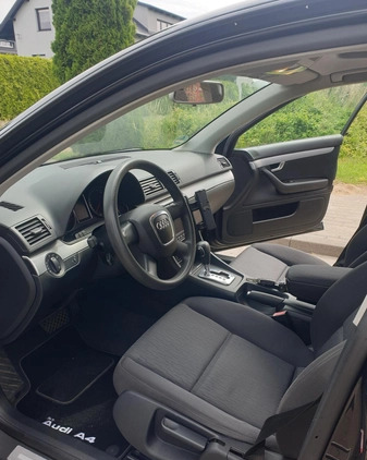 Audi A4 cena 17900 przebieg: 247000, rok produkcji 2005 z Świecie małe 301